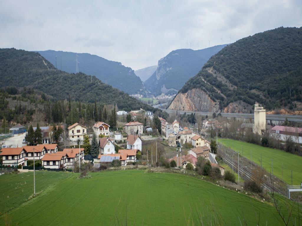Casa Rural Lagun Etxea Pobes Eksteriør billede